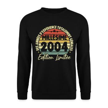 Cadeau D'anniversaire Millésime Fabriqué en 2004 - Sweat-shirt Unisexe - noir - Devant - Alina (178cm) & Michal (187cm)