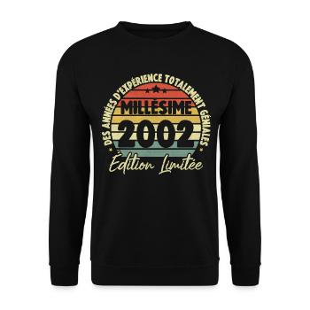Cadeau D'anniversaire Millésime Fabriqué en 2002 - Sweat-shirt Unisexe - noir - Devant - Alina (178cm) & Michal (187cm)
