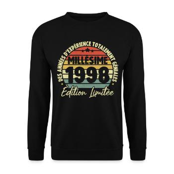 Cadeau D'anniversaire Millésime Fabriqué en 1998 - Sweat-shirt Unisexe - noir - Devant - Alina (178cm) & Michal (187cm)