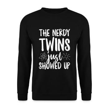 Die streberhaften Zwillinge sind gerade - Unisex Pullover - Schwarz - Vorne - Alina (178cm) & Michal (187cm)