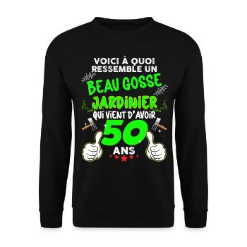 Man 50 years old gardener handsome kid dad friend - Unisex Sweatshirt - black - Front - Alina (178cm) & Michal (187cm)