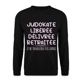 Judoka feiert ihren Ruhestand mit humorvollem Geschenk - Unisex Pullover - Schwarz - Vorne - Alina (178cm) & Michal (187cm)