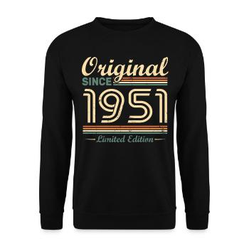 Original 1951 Vintage Retro Birthday Gift - Unisex Sweatshirt - black - Front - Alina (178cm) & Michal (187cm)