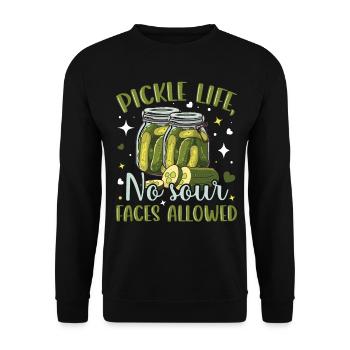 Pickle life- Gurken Geschenke- Gurken Tshirt - Unisex Pullover - Schwarz - Vorne - Alina (178cm) & Michal (187cm)