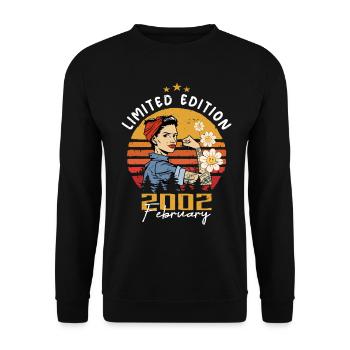 22 years old - Born in February 2002 - Unisex Sweatshirt - black - Front - Alina (178cm) & Michal (187cm)