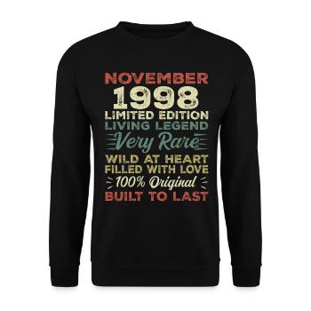 Légende Depuis Novembre 1998 Millésime Novembre 1998 - Sweat-shirt Unisexe - noir - Devant - Alina (178cm) & Michal (187cm)