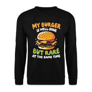 My Burger is Well-Done für einen Burger Esser - Unisex Pullover - Schwarz - Vorne - Alina (178cm) & Michal (187cm)