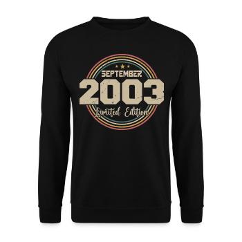 September 2003 Geburtstagsgeschenk 2003 - Unisex Pullover - Schwarz - Vorne - Alina (178cm) & Michal (187cm)