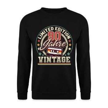 90. Geburtstag Vintage Audiokassette 90 Jahre - Unisex Pullover - Schwarz - Vorne - Alina (178cm) & Michal (187cm)