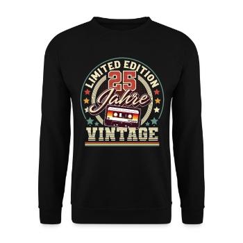 25. Geburtstag - Unisex Pullover - Schwarz - Vorne - Alina (178cm) & Michal (187cm)