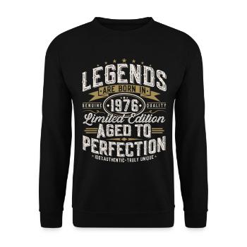 Cadeau d’anniversaire vintage vintage rétro 1976 - Sweat-shirt Unisexe - noir - Devant - Alina (178cm) & Michal (187cm)