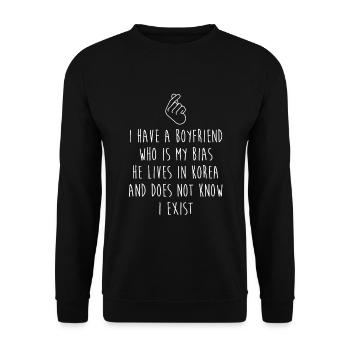 I Have A Boyfriend Who Is My Bias Funny Kpop Music - Unisex Sweatshirt - black - Front - Alina (178cm) & Michal (187cm)
