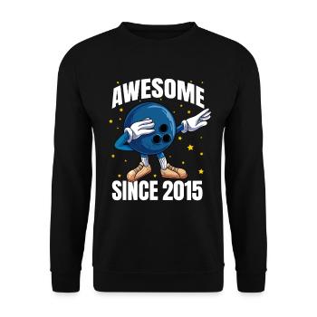 Awesome Since 2015 - 8th Bowling Birthday - Unisex Sweatshirt - black - Front - Alina (178cm) & Michal (187cm)