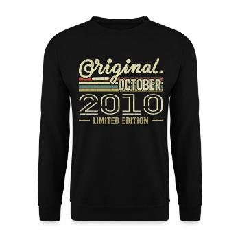 Born in October 2010 Retro Birthday October 2010 - Unisex Sweatshirt - black - Front - Alina (178cm) & Michal (187cm)