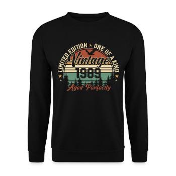 Vintage 1989 Retro 1989 Birthday Gift 1989 - Unisex Sweatshirt - black - Front - Alina (178cm) & Michal (187cm)