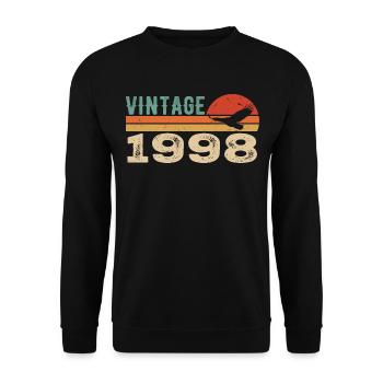 Jahrgang 1998 Geburtstagsgeschenk 1998 Retro 1998 - Unisex Pullover - Schwarz - Vorne - Alina (178cm) & Michal (187cm)
