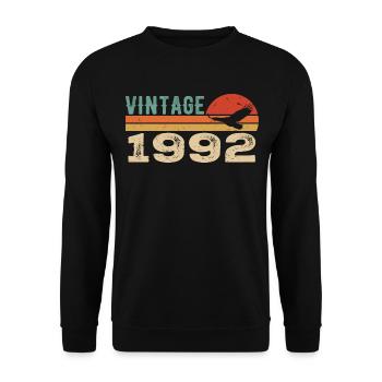 Vintage 1992 Retro 1992 Birthday Gift - Unisex Sweatshirt - black - Front - Alina (178cm) & Michal (187cm)