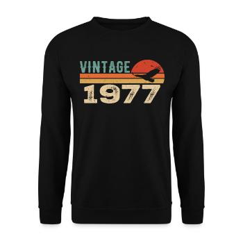 Vintage 1977 Retro 1977 Birthday Gift - Unisex Sweatshirt - black - Front - Alina (178cm) & Michal (187cm)
