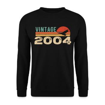 Vintage 2004 Retro 2004 Birthday Gift - Unisex Sweatshirt - black - Front - Alina (178cm) & Michal (187cm)