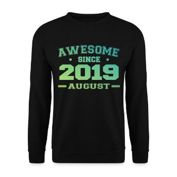 2019 August Year Birth Birthday August 2019 - Unisex Sweatshirt - black - Front - Alina (178cm) & Michal (187cm)