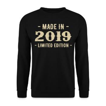 Vintage 2019 Édition Limitée Cadeau 2019 - Sweat-shirt Unisexe - noir - Devant - Alina (178cm) & Michal (187cm)