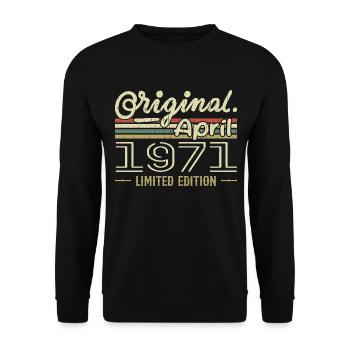 April 1971 Geschenk zum 54-jährigen Jubiläum April 1971 - Unisex Pullover - Schwarz - Vorne - Alina (178cm) & Michal (187cm)
