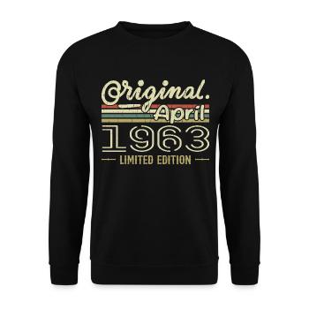 April 1963 62nd Anniversary Gift April 1963 - Unisex Sweatshirt - black - Front - Alina (178cm) & Michal (187cm)
