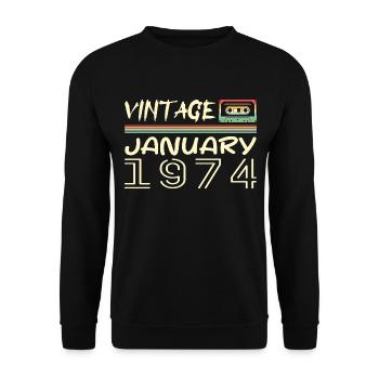 Jahrgang Januar 1974 - Geburtstag Januar 1974 - Unisex Pullover - Schwarz - Vorne - Alina (178cm) & Michal (187cm)