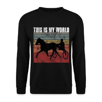 This is my World Trabrennen Trabreiten Retro - Unisex Pullover - Schwarz - Vorne - Alina (178cm) & Michal (187cm)