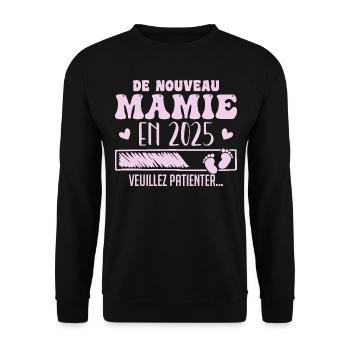 Schwangerschaft Oma Wieder Oma 2025 - Unisex Pullover - Schwarz - Vorne - Alina (178cm) & Michal (187cm)
