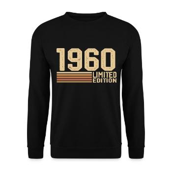 Born in 1960 Birthday - 1960 Vintage 1960 Gift - Unisex Sweatshirt - black - Front - Alina (178cm) & Michal (187cm)