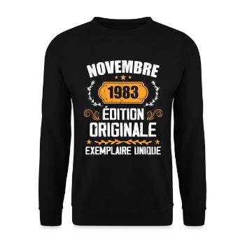 Cadeau D'anniversaire En Novembre 1983 - 1983 - Sweat-shirt Unisexe - noir - Devant - Alina (178cm) & Michal (187cm)
