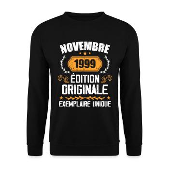 Cadeau D'anniversaire En Novembre 1999 - 1999 - Sweat-shirt Unisexe - noir - Devant - Alina (178cm) & Michal (187cm)