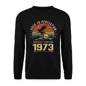 1973 Original Vintage Retro 1973 Anniversary - Unisex Sweatshirt - black - Front - Alina (178cm) & Michal (187cm)