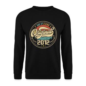 Original 2012 Vintage - Cadeau D’anniversaire 2012 - Sweat-shirt Unisexe - noir - Devant - Alina (178cm) & Michal (187cm)