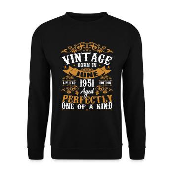 Geschenk Juni 1951 Geburtstag Juni 1951 Juni 1951 - Unisex Pullover - Schwarz - Vorne - Alina (178cm) & Michal (187cm)