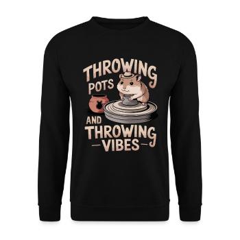 Töpferlustiger Hamster: Töpfe und Vibes Werfen - Unisex Pullover - Schwarz - Vorne - Alina (178cm) & Michal (187cm)