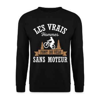 Les vrais hommes font du vélo sans moteur cycliste - Sweat-shirt Unisexe - noir - Devant - Alina (178cm) & Michal (187cm)