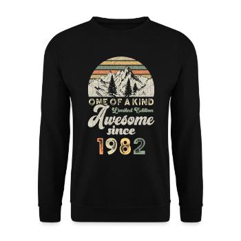 1982 Anniversaire Berge - Sweat-shirt Unisexe - noir - Devant - Alina (178cm) & Michal (187cm)