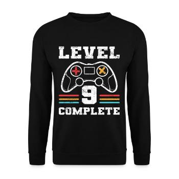 Birthday Level 9 Complete Gaming Controller - Unisex Sweatshirt - black - Front - Alina (178cm) & Michal (187cm)