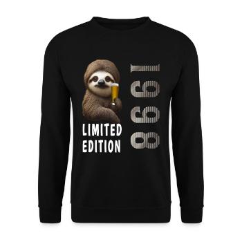 25th birthday born 1998 - Unisex Sweatshirt - black - Front - Alina (178cm) & Michal (187cm)