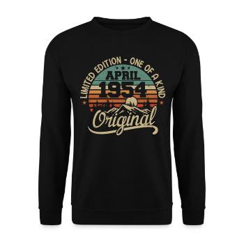 Vintage April 1954 - Original Gift April 1954 - Unisex Sweatshirt - black - Front - Alina (178cm) & Michal (187cm)