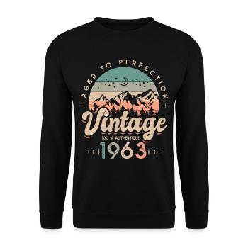 1963 Jahrgangsjubiläum 60 Jahre - Unisex Pullover - Schwarz - Vorne - Alina (178cm) & Michal (187cm)