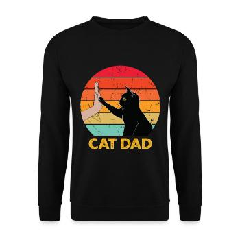 Cat Dad - Cat High Five - Unisex Pullover - Schwarz - Vorne - Alina (178cm) & Michal (187cm)