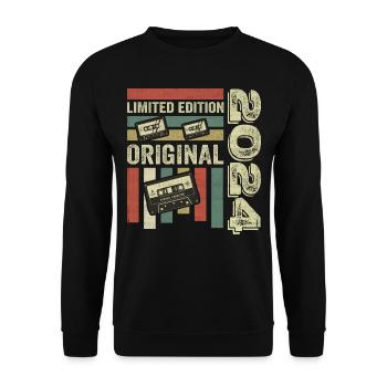 Vintage 2024 - Retro Birthday Quote 2024 - Unisex Sweatshirt - black - Front - Alina (178cm) & Michal (187cm)
