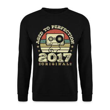 Idée Cadeau Anniversaire Vintage Original 2017 - Sweat-shirt Unisexe - noir - Devant - Alina (178cm) & Michal (187cm)