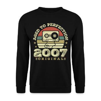 Original Vintage Geburtstagsgeschenkidee 2007 - Unisex Pullover - Schwarz - Vorne - Alina (178cm) & Michal (187cm)