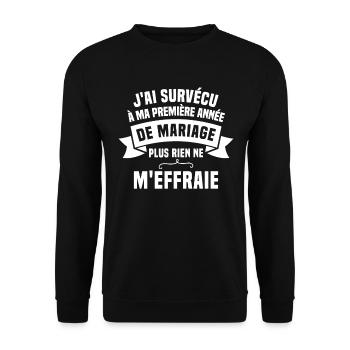 J'ai survécu à ma première année de mariage - Sweat-shirt Unisexe - noir - Devant - Alina (178cm) & Michal (187cm)