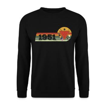 Snooker Snooker player born 1951 Birthday - Unisex Sweatshirt - black - Front - Alina (178cm) & Michal (187cm)