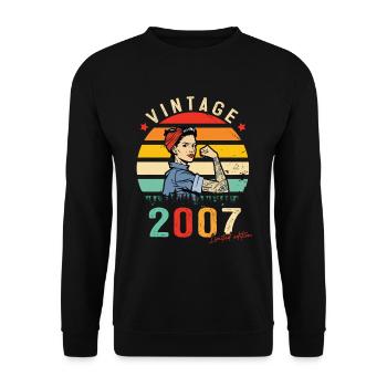 2007 Vintage Édition limitée Cadeau Femmes - Sweat-shirt Unisexe - noir - Devant - Alina (178cm) & Michal (187cm)